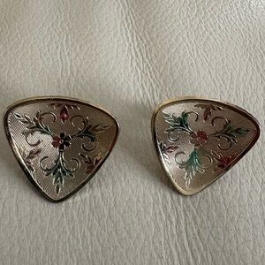 Vintage Elegant Gold Tone Earrings